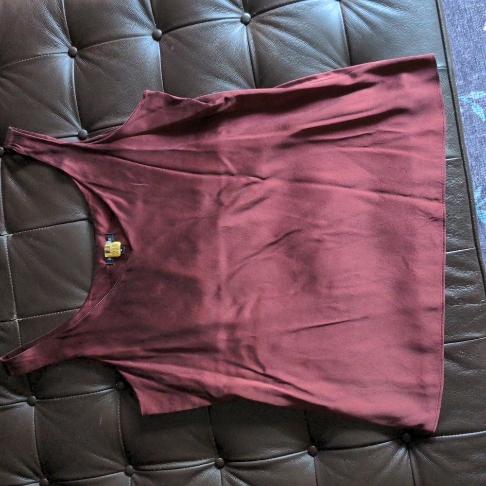 Silk burgundy Eileen Fisher tank